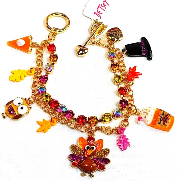 New Betsey Johnson Fall Bracelet - Picture 5 of 12